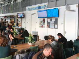 018-Digicasting-Narrowcasting-Digital-Signage Leeghwaterbad Zwembad - Purmerend