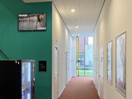 Digicasting-Narrowcasting-Digital-Signage Gemeente Helmond - Sporthal Suytkade 02